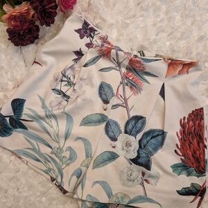 Floral Print High-Waisted Shorts